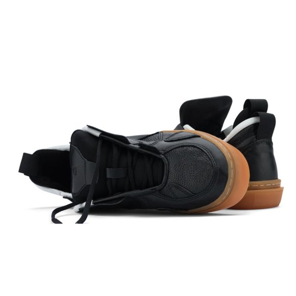 ****NIB**** Clearweather Quintana Kuwahara Stylish Black Shoes - Picture 3 of 5